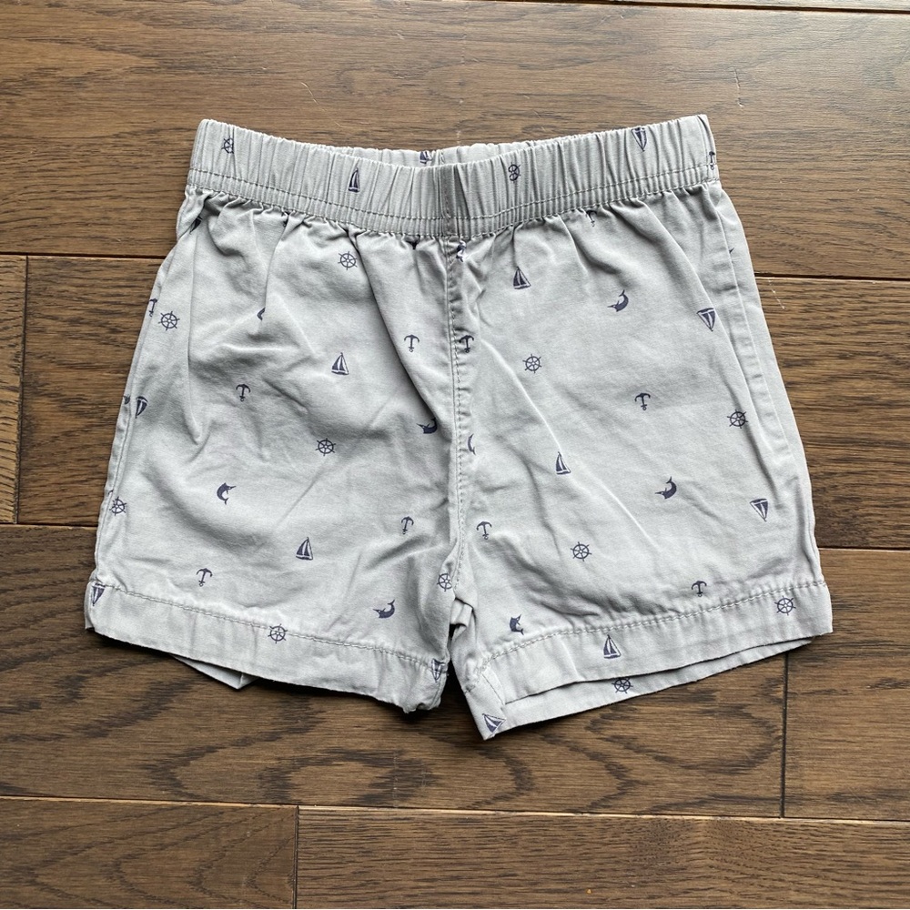 Carter's Light Gray Printed Shorts 9 Months